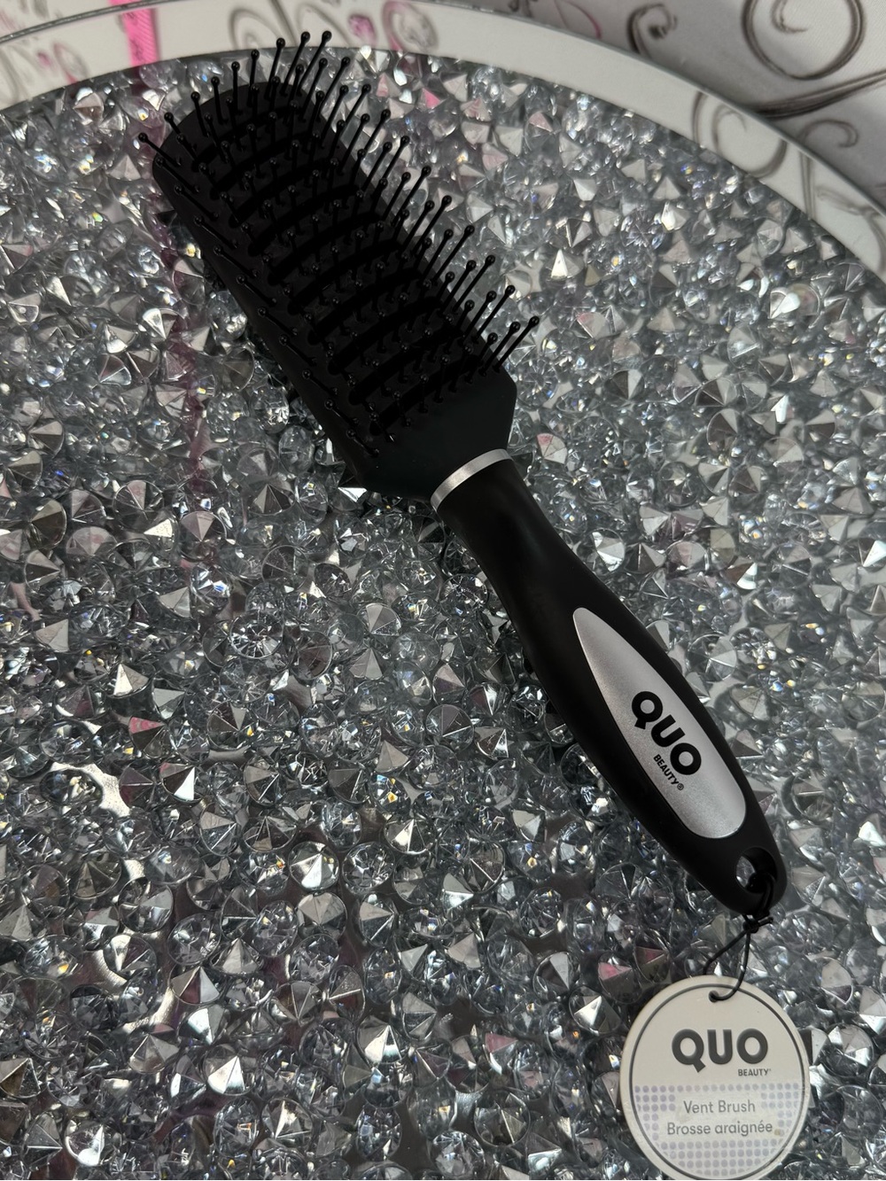 QUO hair brush Black Vent Hair Brush - Detangling Paddle Brush new
